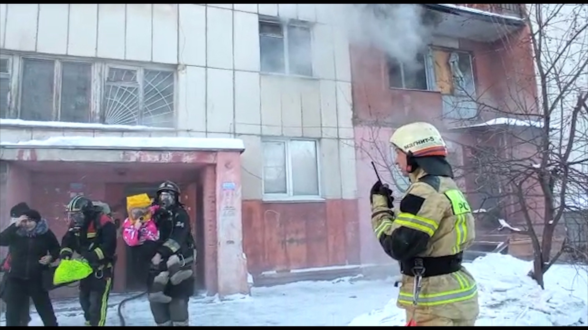 Пожар в Магнитогорске: спасено 45 человек, из них 9 детей - Новости -  Главное управление МЧС России по Челябинской области