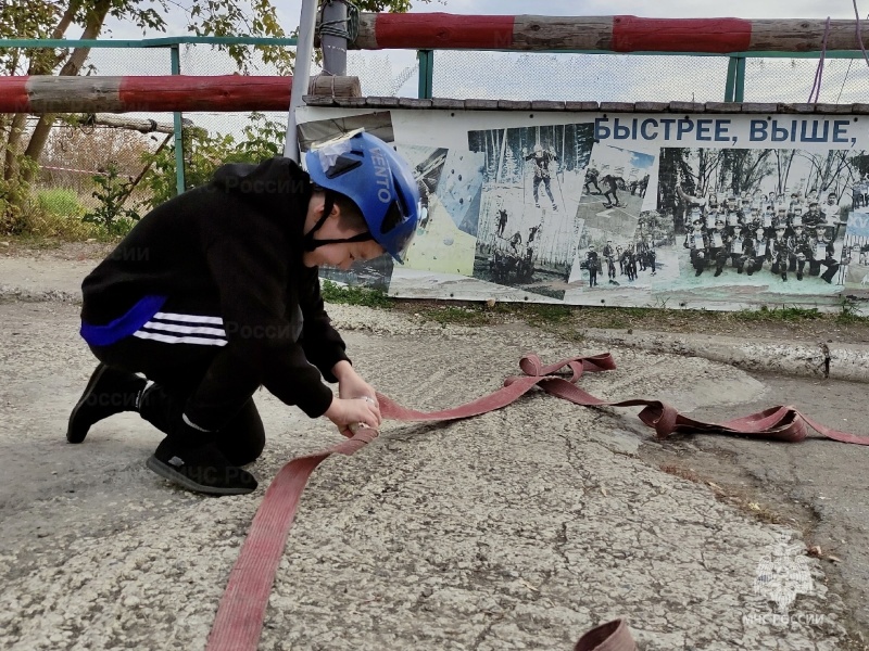 В Копейском гарнизоне прошли соревнования по пожарно-спасательному спорту